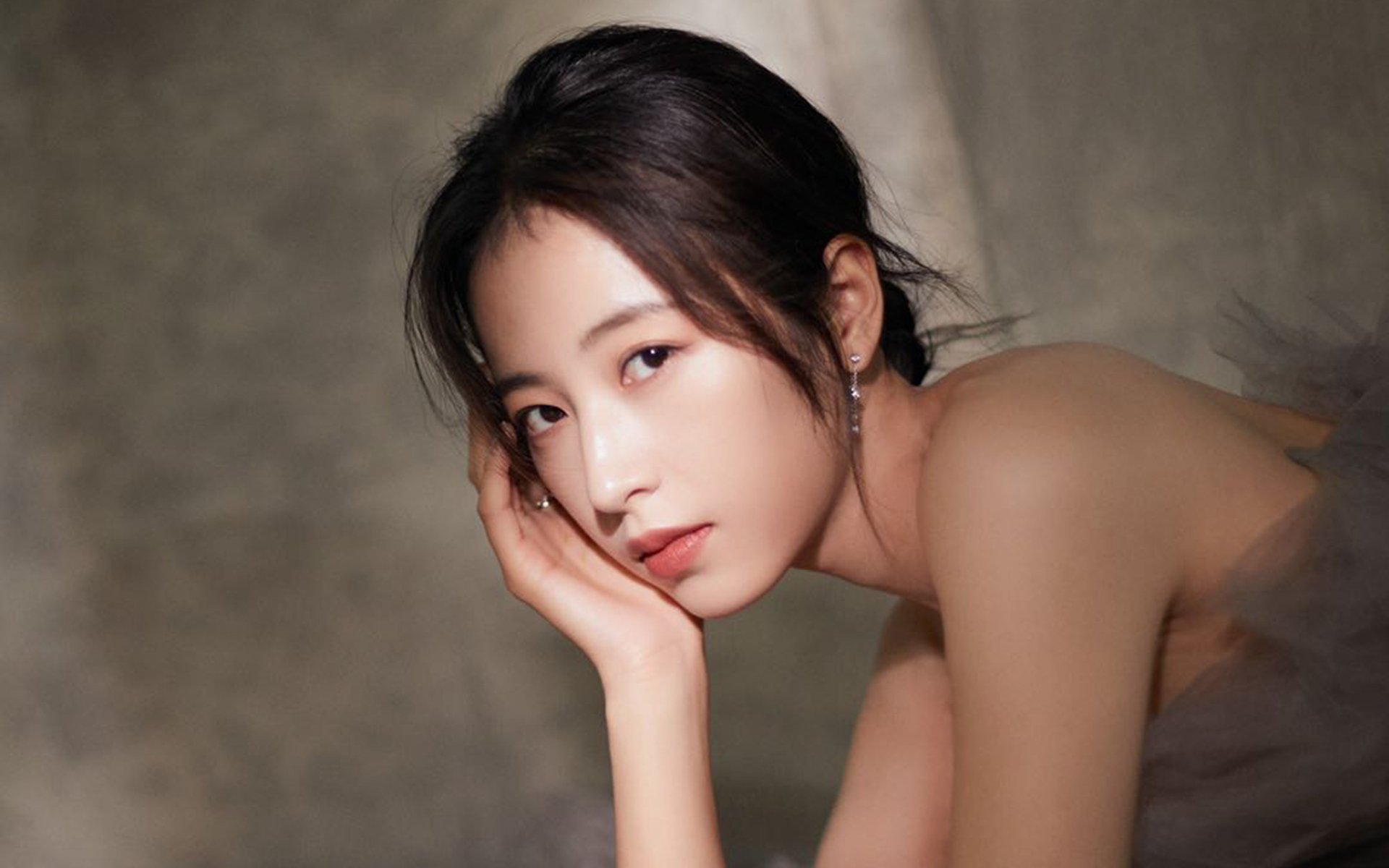 希腊女篮在欧洲锦标赛中再夺金牌，传统劲旅再创辉煌，希腊女子篮球超级联赛ds